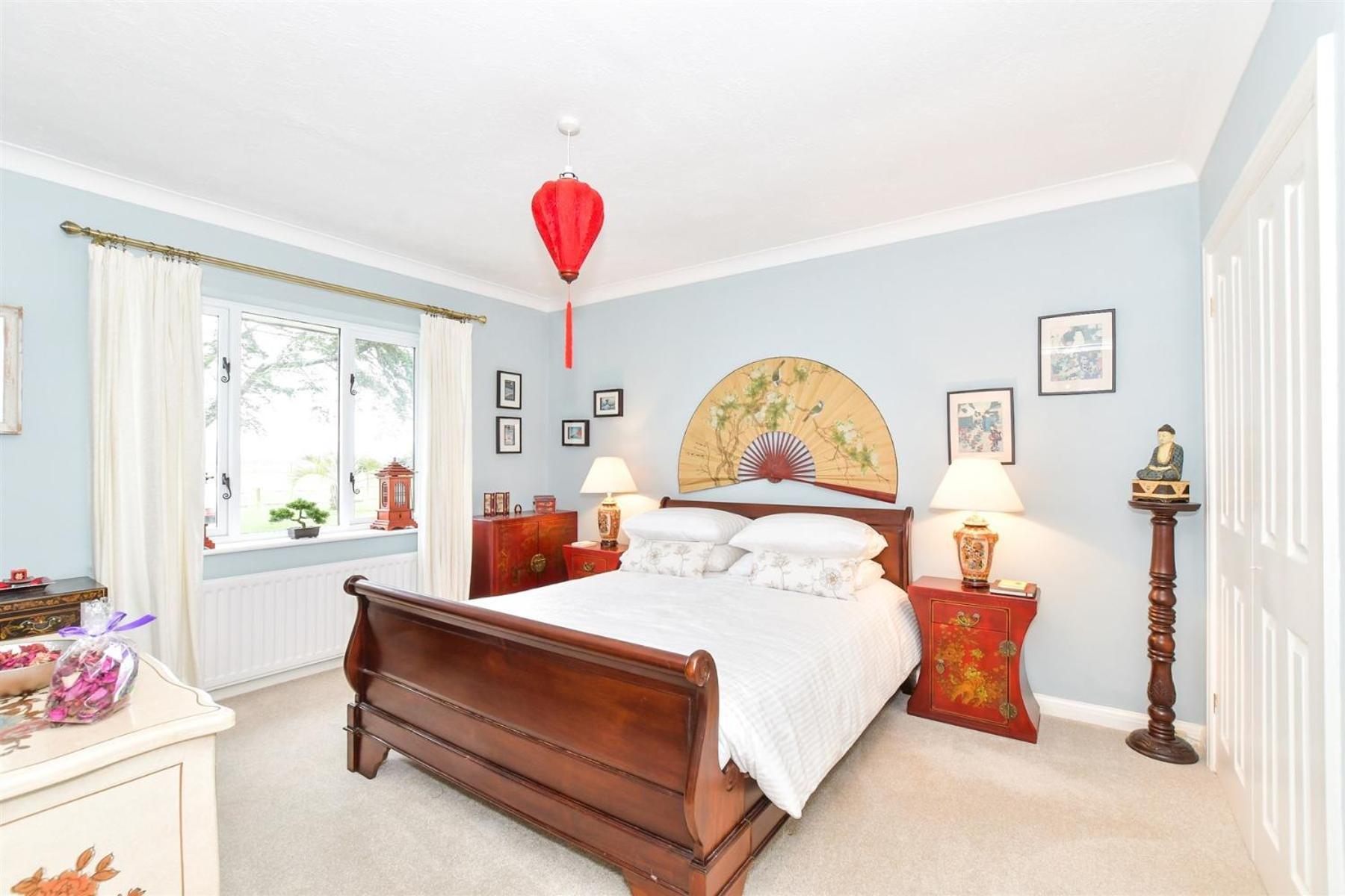 Stay At 'The Elms' In Tranquil Church Norton, Selsey - Ground Floor Bedroom, Own Private Bathroom, Quiet Beach, 2 Acre Garden By The Sea, On Edge Of Wildlife Nature Reserve ภายนอก รูปภาพ